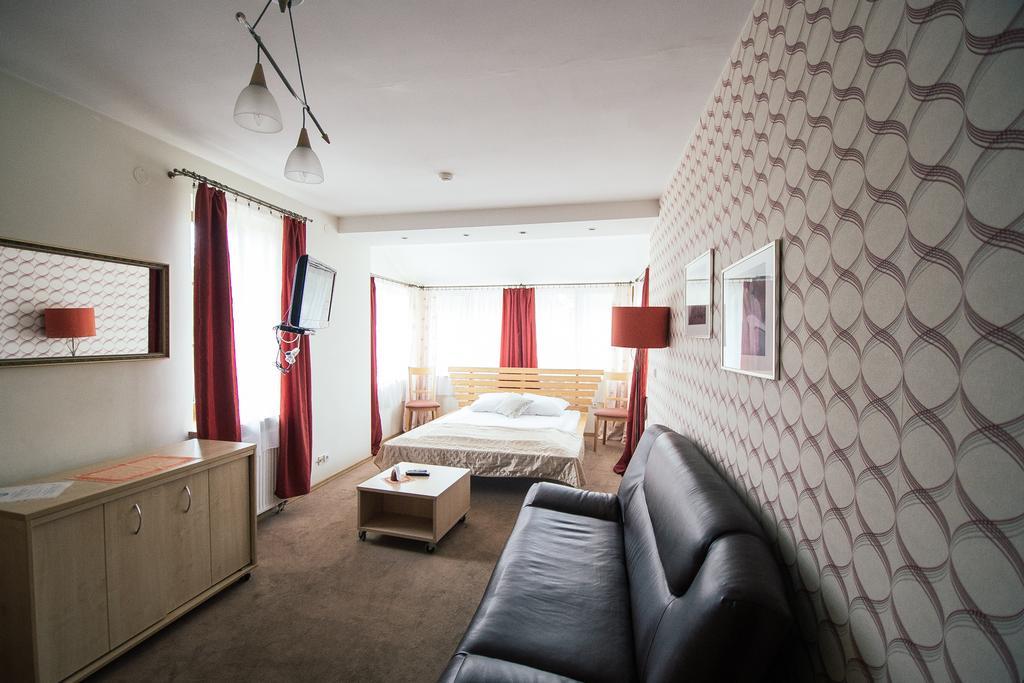 Sveciu Namai Linges Hotel Nemėžis Kültér fotó