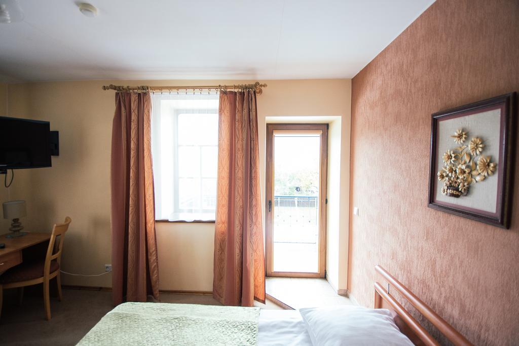 Sveciu Namai Linges Hotel Nemėžis Kültér fotó
